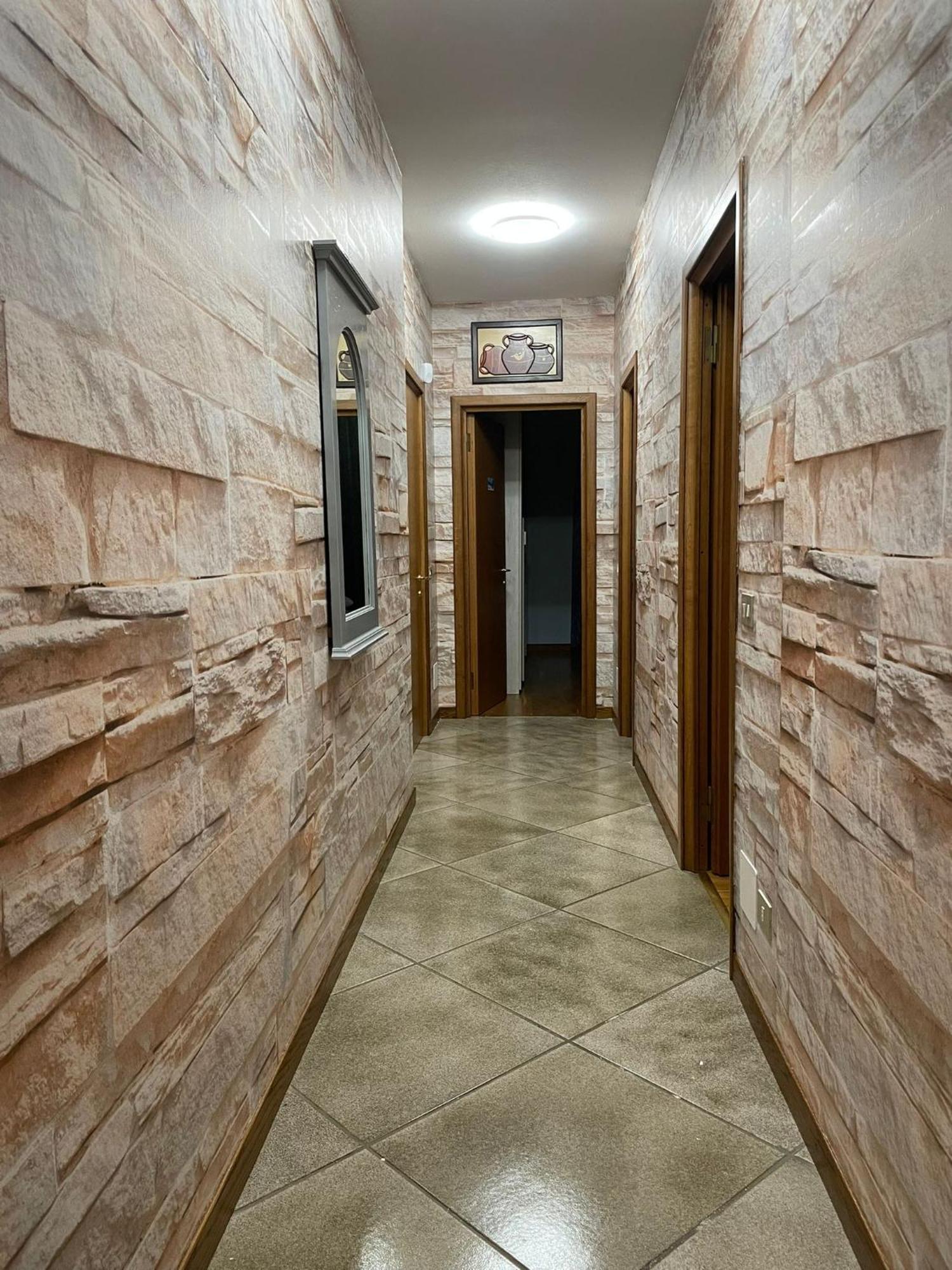 Lukas Home Con Il Cuore Appartamento 3 Camere Al Piano Terra E Appartamento 1 Camera In Taverna 梅罗内 外观 照片